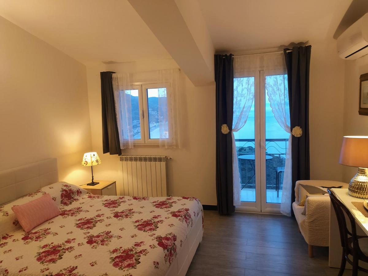 タオルミーナ ブルー スカイ ハウス Bed & Breakfast エクステリア 写真
