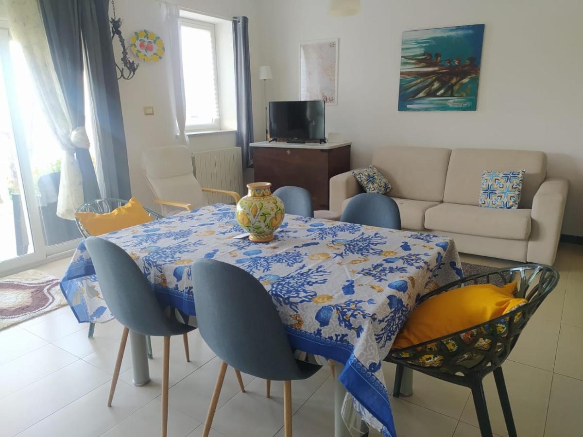 タオルミーナ ブルー スカイ ハウス Bed & Breakfast エクステリア 写真